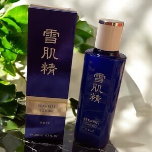 SEKKISEI KOSE HYDRATING FACIAL LOTION 6.7 fl oz.